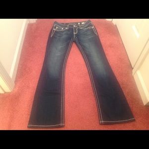 Women's jeans